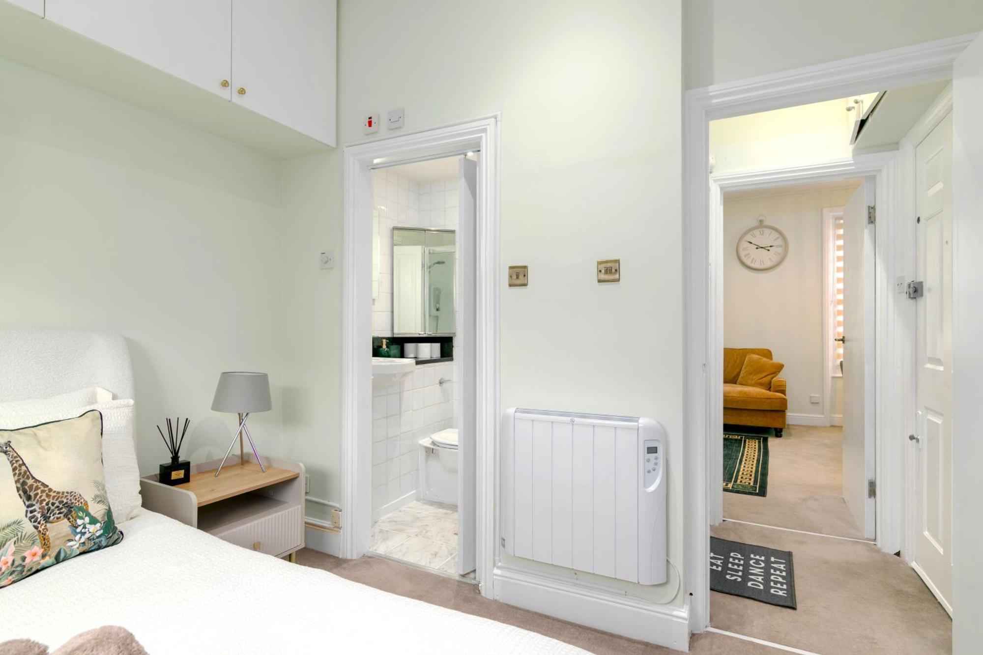 Apartament Cosy Flat 5 Min From Holland Park Station! Londyn Zewnętrze zdjęcie