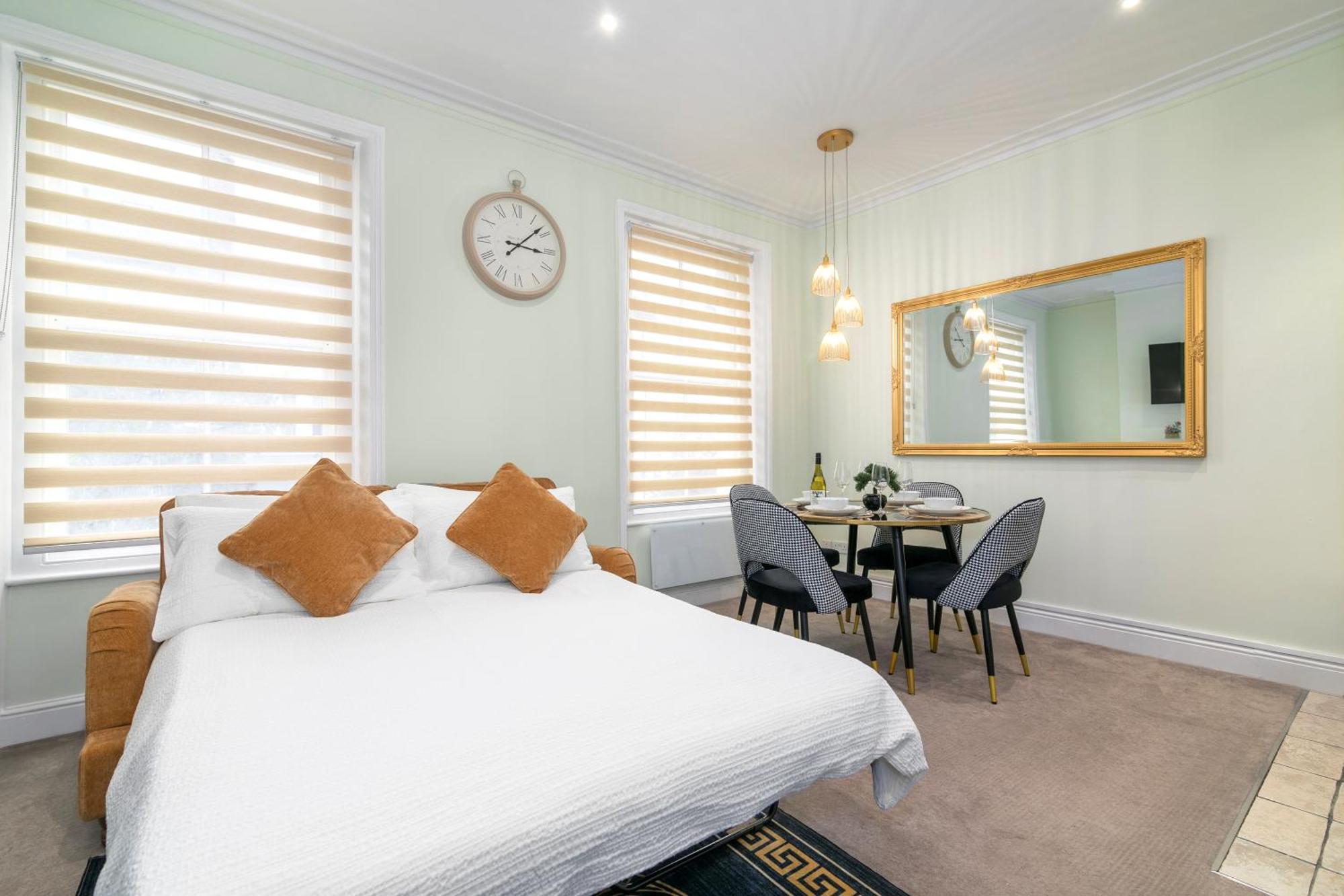 Apartament Cosy Flat 5 Min From Holland Park Station! Londyn Zewnętrze zdjęcie